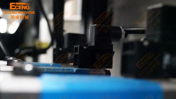13000bph SMCの自動ブロー形成機械500mlペットびんの製造業機械