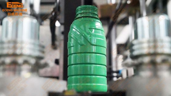 オレンジ4つのキャビティ プラスチック自動ペットびんの吹く機械9kg/Cm2