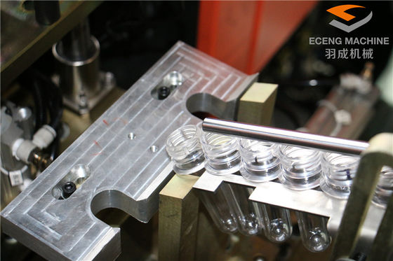 フル オートマチックの賭けられたびんの打撃の成形機3000BPH 2cavity Eceng Q3000