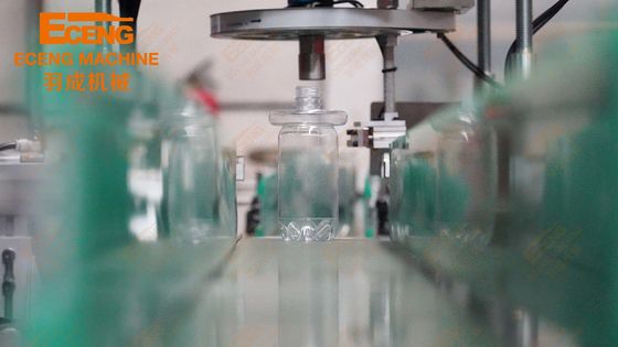 ペットびんの口の首の打抜き機の自動産業サーボ注文のプラスチック