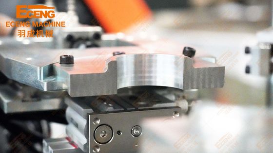ペットびんの口の首の打抜き機の自動産業サーボ注文のプラスチック