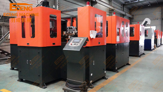 天然水のびんラインのためのEceng Q6000の伸張ペット打撃の成形機4cavity