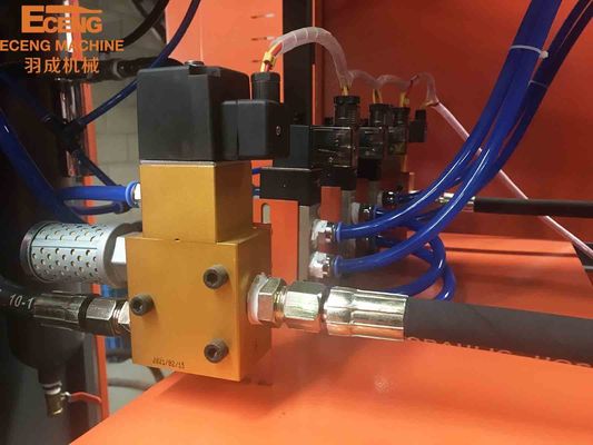 YC-2L-2 2000 Ml 半自動吹風機 3PHASE PETプラスチックボトル 380V