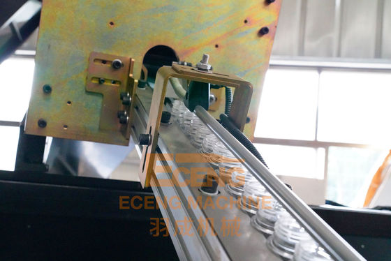 10000bph Eceng K6の水差しの電気自動ブロー形成機械十分に