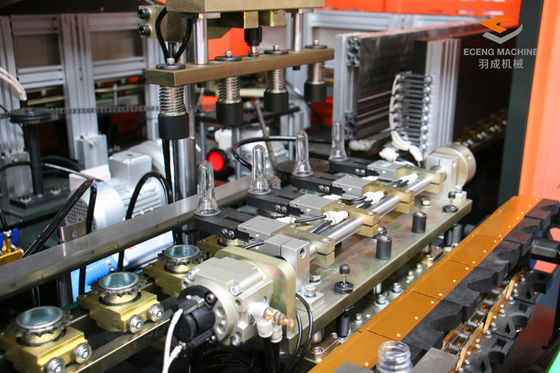 2000mlペット伸張の打撃の成形機3900KGのびんメーカー