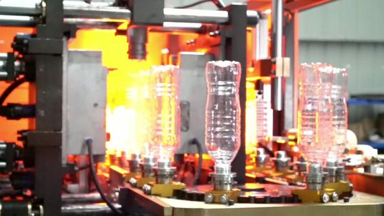5000mlプラスチック ペットびん吹く機械3段階220V
