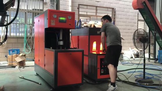 1便のキャビティ半自動びん吹く機械5000mlペット プレフォームの吹くこと