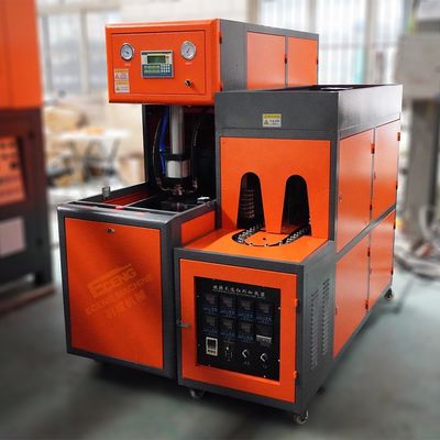 Eceng 3段階の半自動びん吹く機械ヨーグルトのびん5lのブロー形成